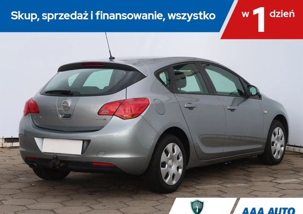 Opel Astra cena 27000 przebieg: 169248, rok produkcji 2012 z Świętochłowice małe 277